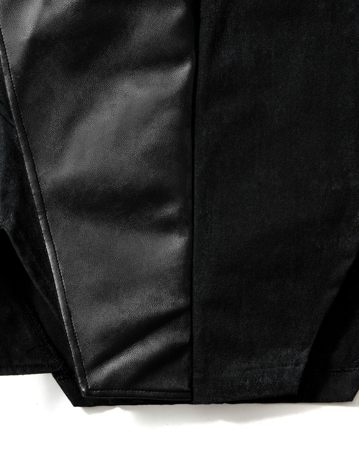 SHADOW WAX LEATHER SHORTS